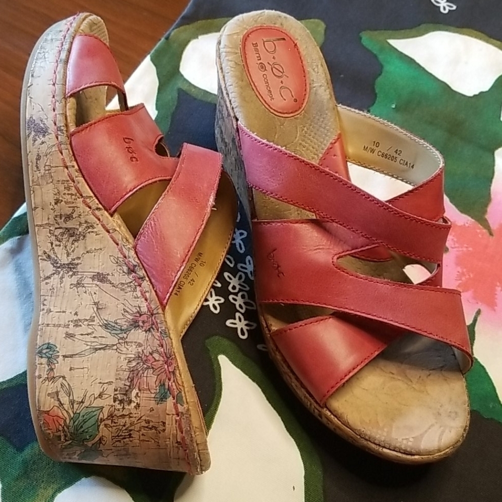 💕BOC💕 Leather Floral Cork Platform Sandal Wedge